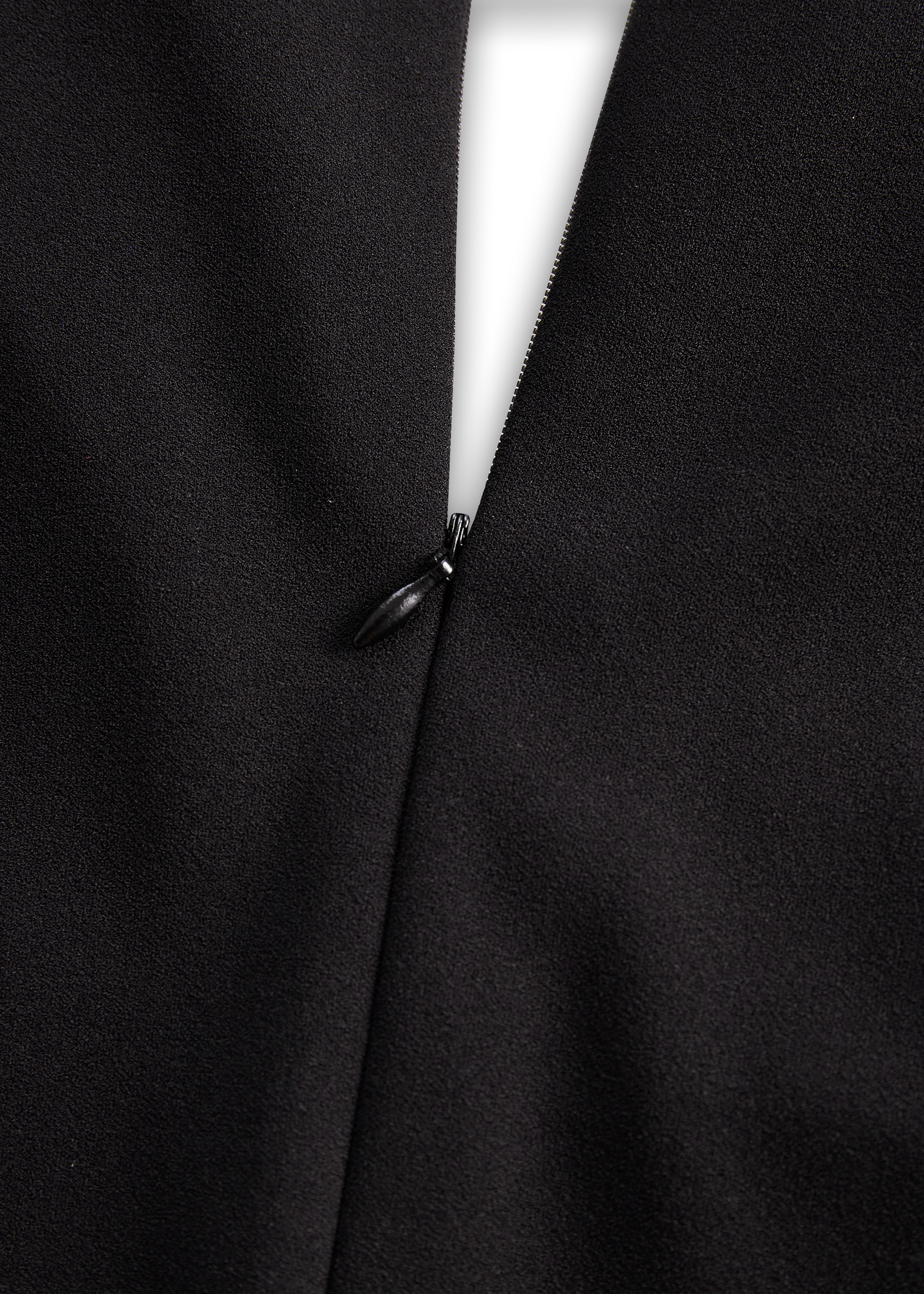 DALIA | Elegante vestido con cuello mao y cinturón