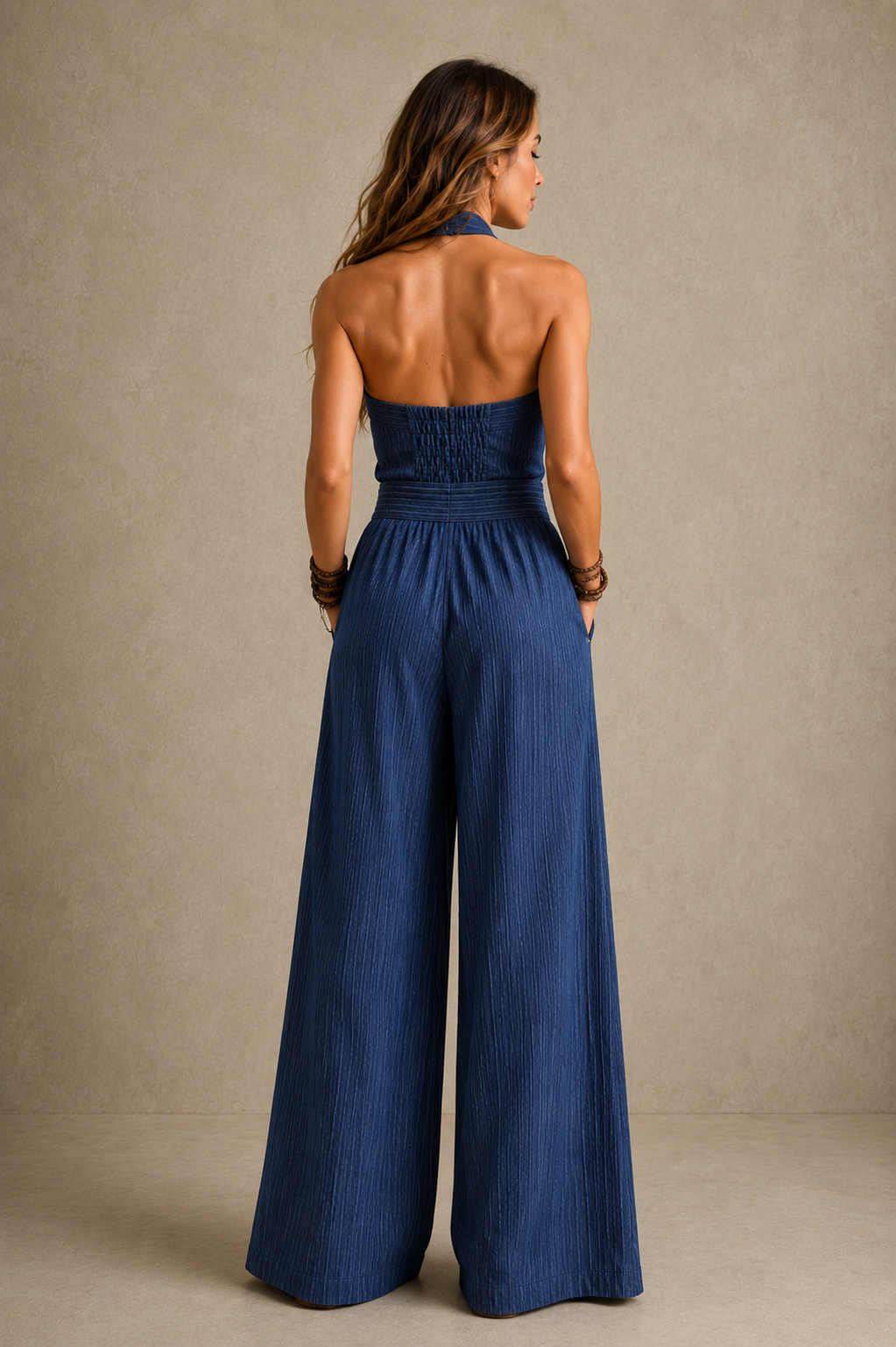 Bianca — Mono de lino y algodón con escote cruzado elegante
