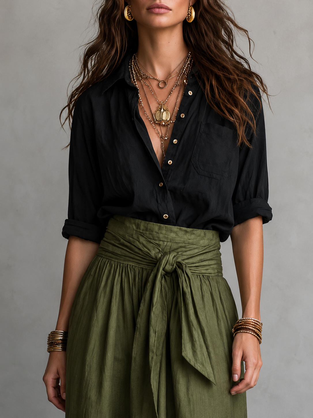 Vera™ | Conjunto de Dos Piezas: Top Negro y Falda Midi Verde Oliva