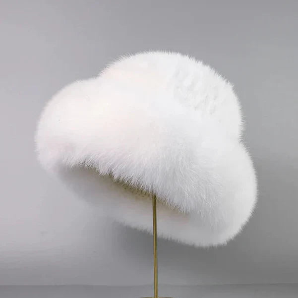 Nivara - Sombrero Elegante de Pelo Sintético